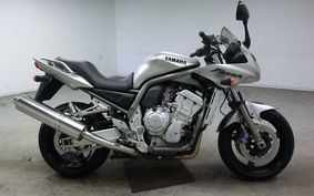 YAMAHA FZS1000 FAZER 2001 RN06