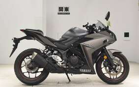 YAMAHA YZF-R25 A RG10J