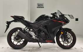 YAMAHA YZF-R25 A RG10J