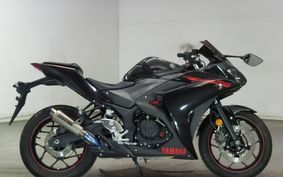 YAMAHA YZF-R25 RG10J