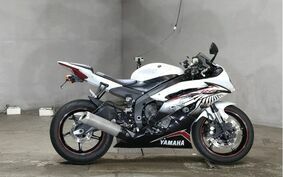 YAMAHA YZF-R6 2021 RJ157