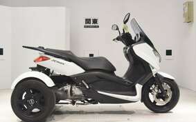 YAMAHA X-MAX 250 TRIKE SG22