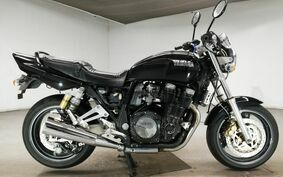 YAMAHA XJR1200 1994 4KG