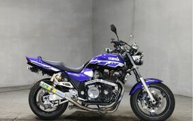 YAMAHA XJR1300 2000 RP03J