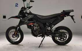 APRILIA SX125