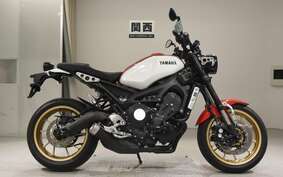 YAMAHA XSR900 RN56J