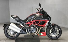 DUCATI DIAVEL Carbon 2011 G100A