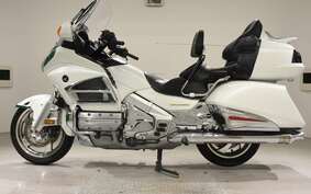 HONDA GL 1800 GOLD WING 2014 SC68