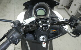 YAMAHA N-MAX SE86J