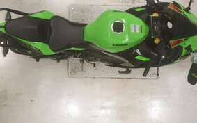 KAWASAKI ZX-25R ZX250E