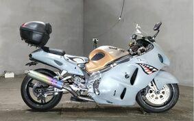 SUZUKI GSX1300R HAYABUSA 2000 GW71A