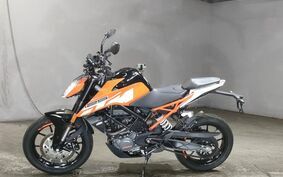 KTM 125 DUKE JPA40