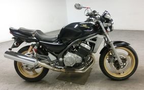 KAWASAKI BALIUS 250 Gen.2 2003 ZR250B