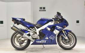 YAMAHA YZF-R1 1999 RN01