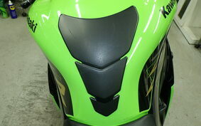 KAWASAKI ZX 10 NINJA R A 2020 ZXT02E