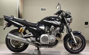 YAMAHA XJR1300 2016 RP03J