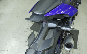 YAMAHA YZF-R1 2018