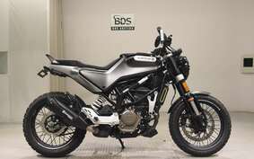 HUSQVARNA SVARTPILEN 125