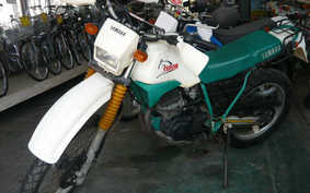 YAMAHA SEROW 225 Kick 1KH