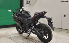 YAMAHA YZF-R25 A RG10J