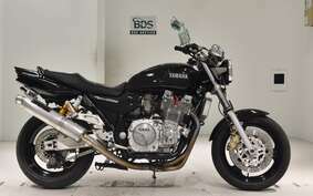 YAMAHA XJR1300 1999 RP01J