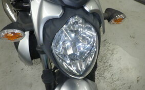 SUZUKI GLADIUS 2012 VK58A