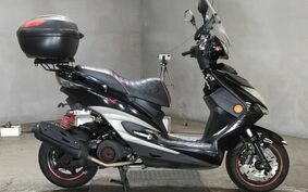 YAMAHA CYGNUS 125 X SR SE44J