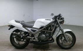 YAMAHA R1-Z 3XC