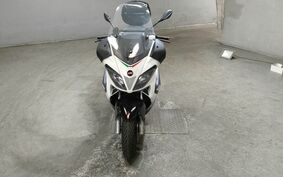 APRILIA SR MAX 300 不明