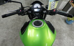 KAWASAKI ER600 N 2013