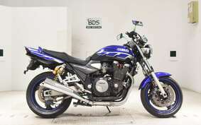 YAMAHA XJR1300 2002 RP03J