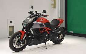 DUCATI DIAVEL 2011 G100A