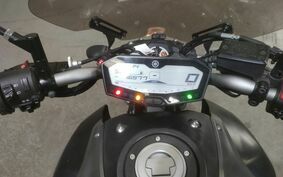 YAMAHA MT-07 2015 RM07J