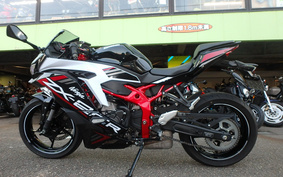 KAWASAKI NINJA ZX250E