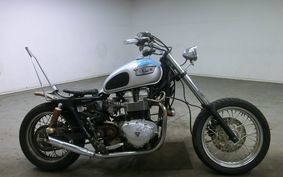 TRIUMPH BONNEVILLE 790 2002 J900TM