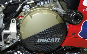 DUCATI 1199 PANIGALE R 2013