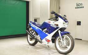 SUZUKI GSX-R250 GJ72A