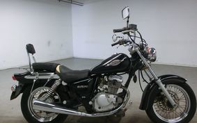 SUZUKI マローダー125 NF48A