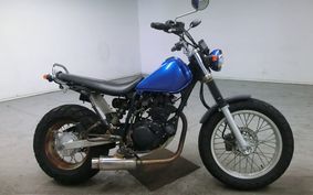 YAMAHA TW225 DG09J