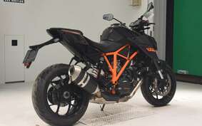 KTM 1290 SUPER DUKE R 2014