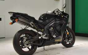 YAMAHA YZF-R1 2005