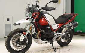 MOTO GUZZI V85 TT 2020 KWA0