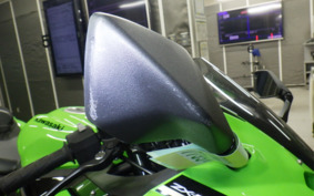 KAWASAKI ZX-25R ZX250E