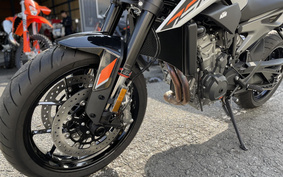 KTM 790 DUKE 2024 TU740