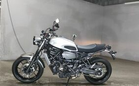 YAMAHA XSR700 2019 RM22J