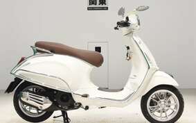 VESPA PRIMAVERA125 M825