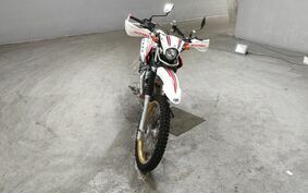 YAMAHA SEROW 250 DG17J