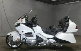 HONDA GL 1800 GOLD WING 2015 SC68