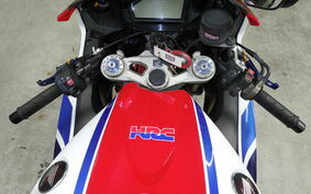 HONDA CBR1000RR SPECIAL EDITION 2014 SC59