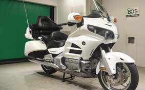 HONDA GL 1800 GOLD WING 2013 SC68